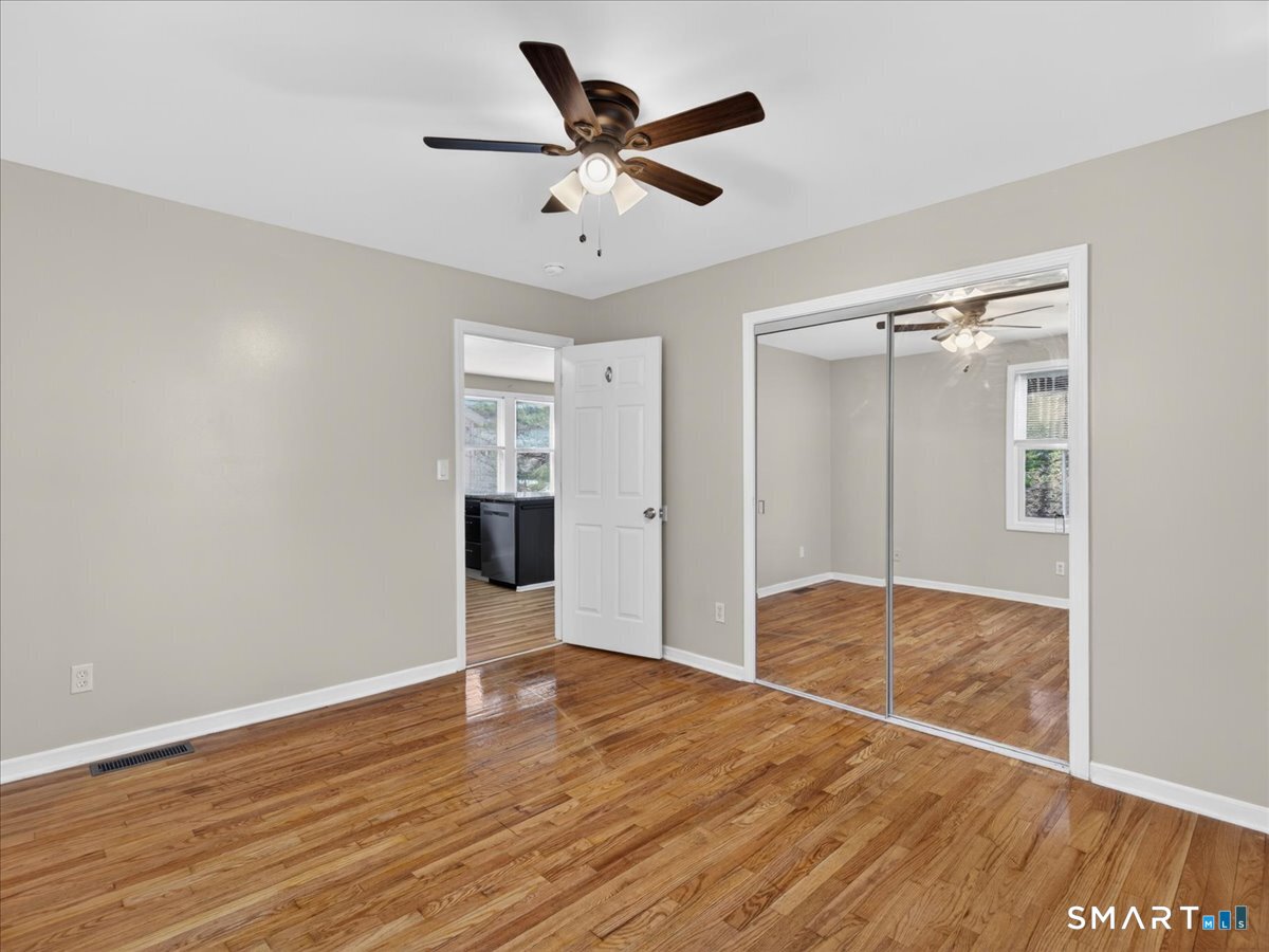 91 Jewett Street Ansonia, CT 06401 - Photo 13 of 30 Bedroom 3