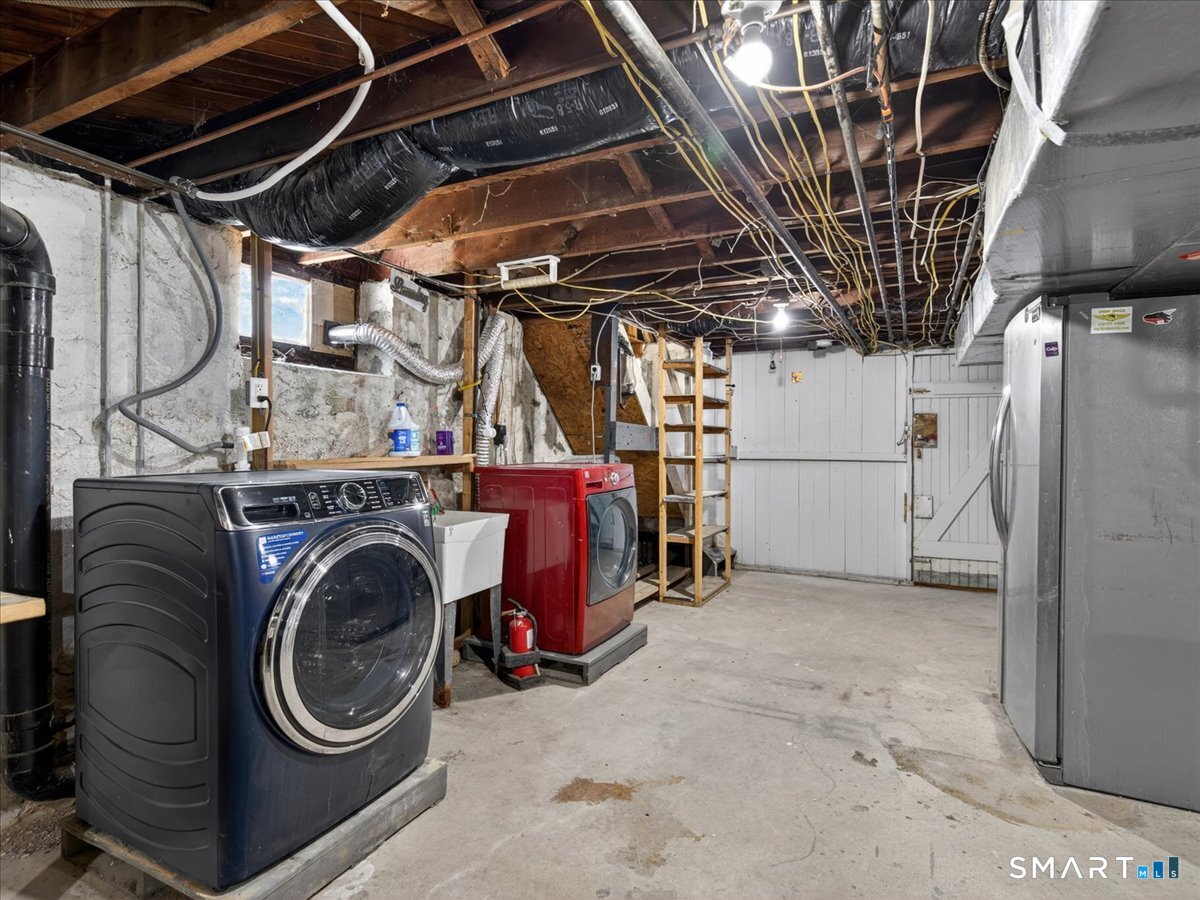 91 Jewett Street Ansonia, CT 06401 - Photo 17 of 30 Basement Washer / Dryer / Fridge