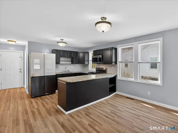 $2,800 | 91 Jewett Street, Ansonia, CT 06401