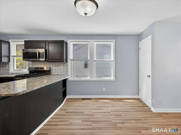 $2,800 | 91 Jewett Street, Ansonia, CT 06401