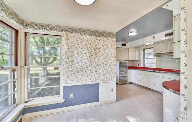 $399,000 | 84 Bellerive Acres, St. Louis, MO 63121