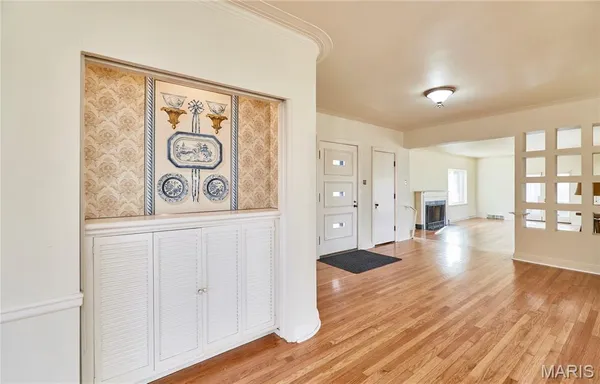 $440,000 | 84-86 Bellerive Acres, St. Louis, MO 63121
