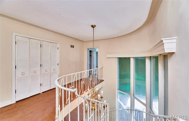 $399,000 | 84 Bellerive Acres, St. Louis, MO 63121