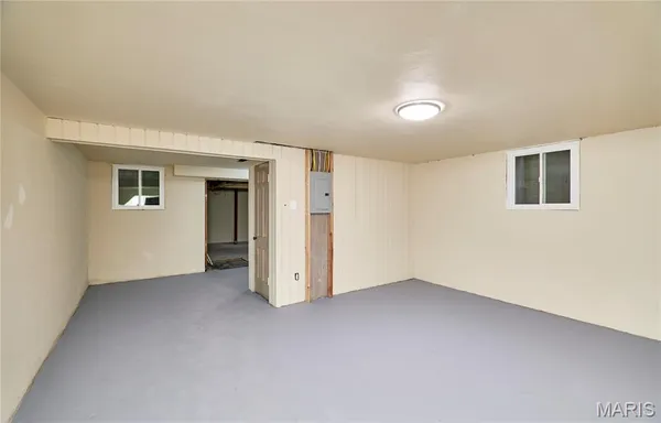 $440,000 | 84-86 Bellerive Acres, St. Louis, MO 63121