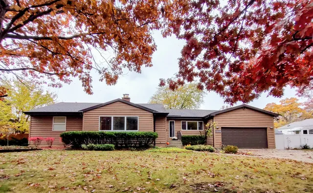 $3,000 | 7249 West 109th Place, Worth, IL 60482