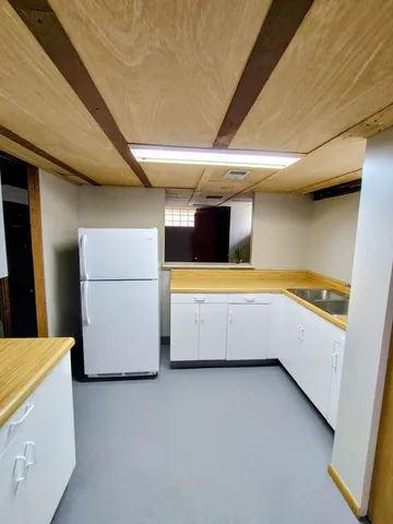 $3,000 | 7249 West 109th Place, Worth, IL 60482