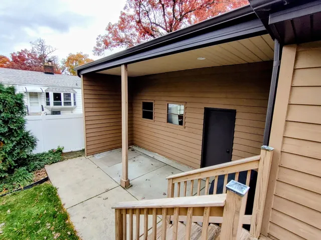 $3,000 | 7249 West 109th Place, Worth, IL 60482