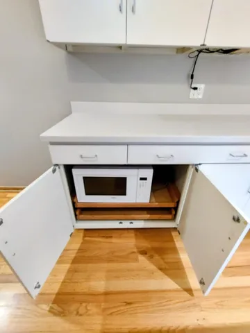 $3,000 | 7249 West 109th Place, Worth, IL 60482