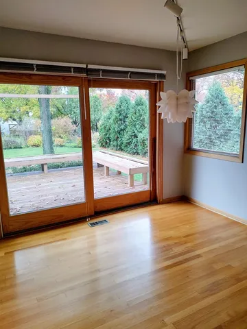 $3,000 | 7249 West 109th Place, Worth, IL 60482