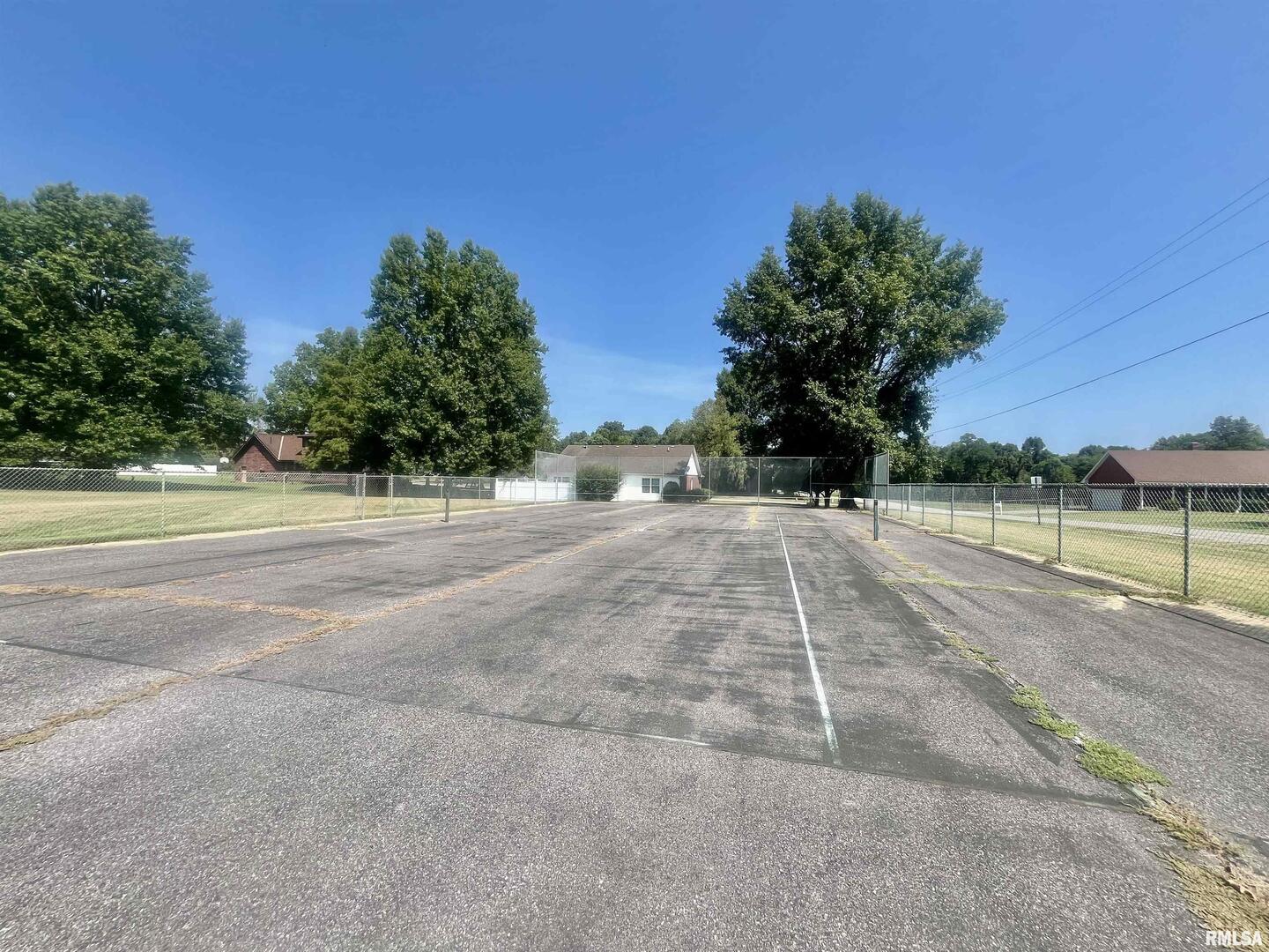 9 Brian Drive Metropolis, IL 62960 - Photo 17 of 71