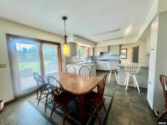 $399,900 | 9 Brian Drive, Metropolis, IL 62960