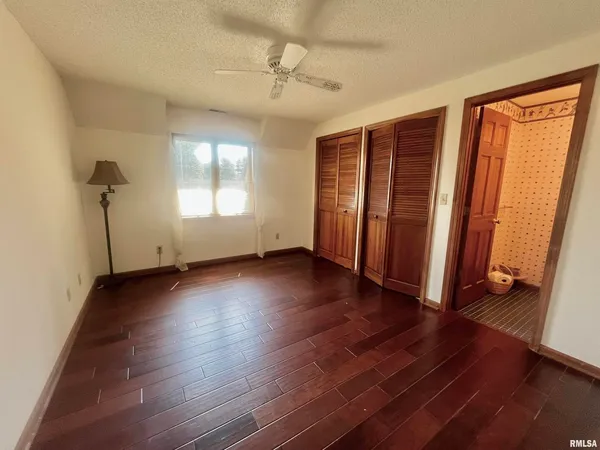 $315,000 | 9 Brian Drive, Metropolis, IL 62960