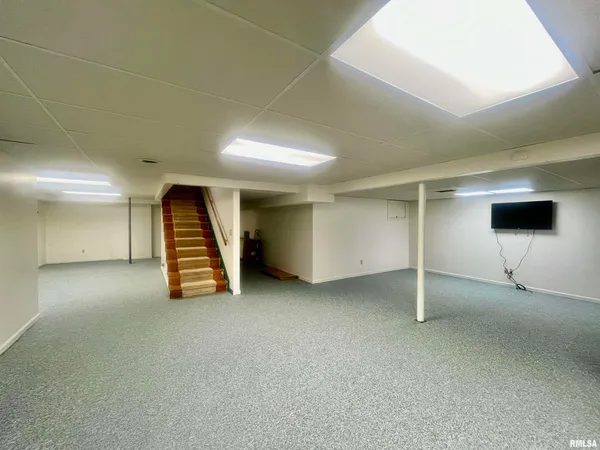 $315,000 | 9 Brian Drive, Metropolis, IL 62960