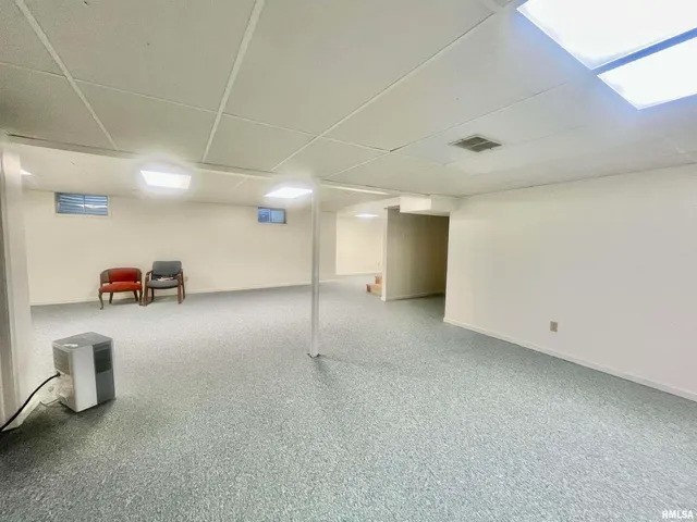 $399,900 | 9 Brian Drive, Metropolis, IL 62960