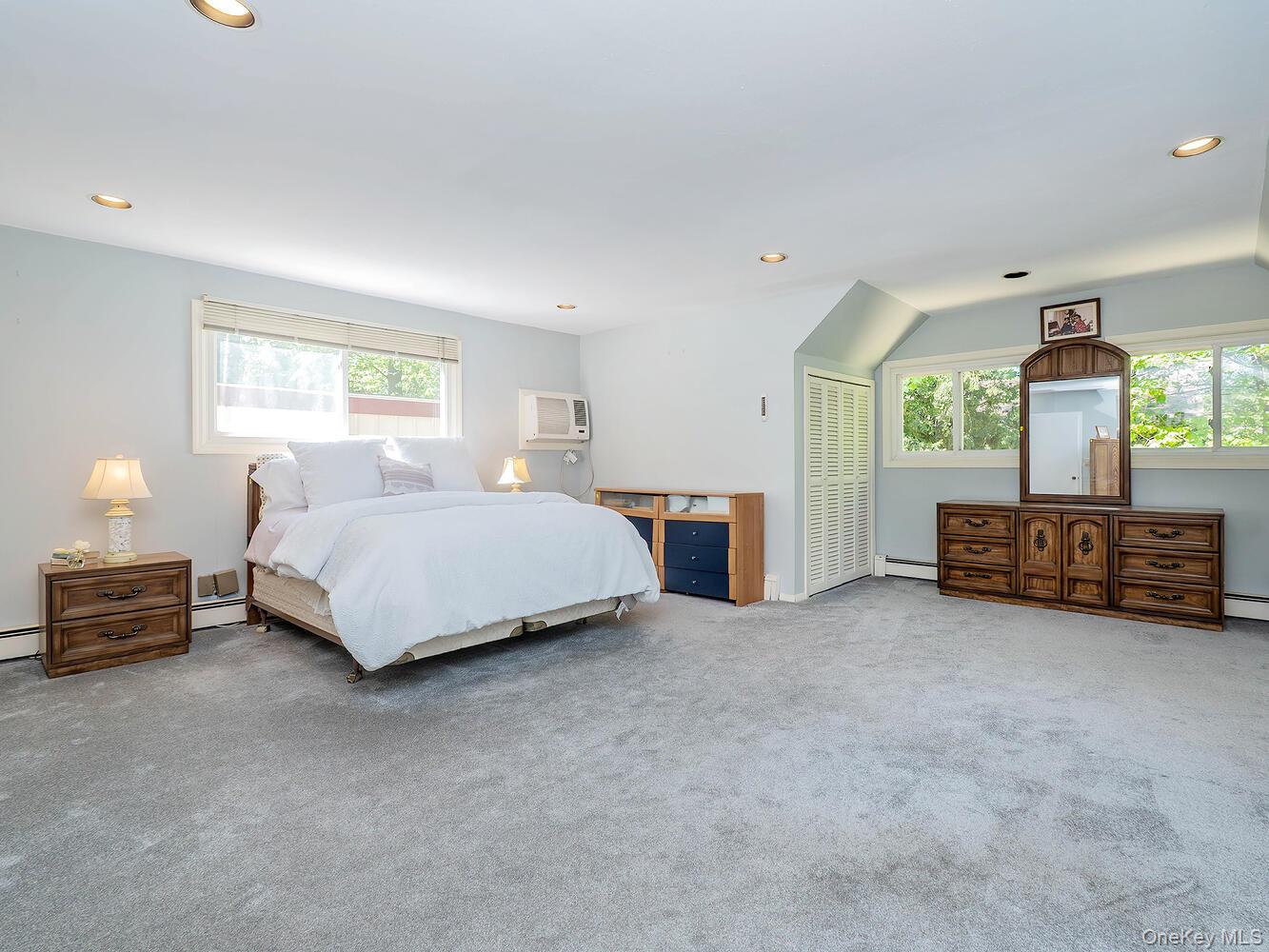 2 Stonytown Road Manhasset, NY 11030 - Photo 21 of 39 Bedroom # 4Primary Bedroom