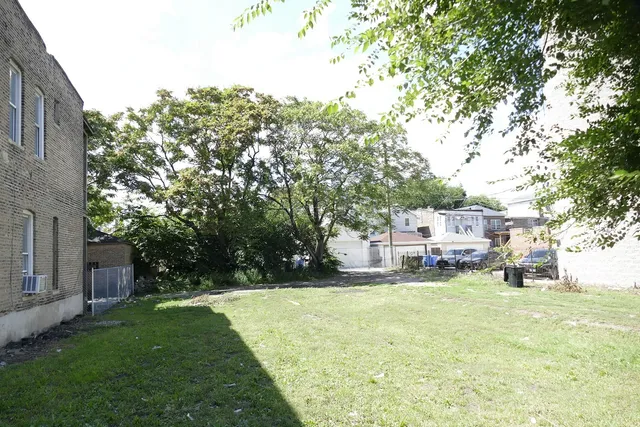 $875,000 | 2922-2926 South Wentworth Avenue, Chicago, IL 60616