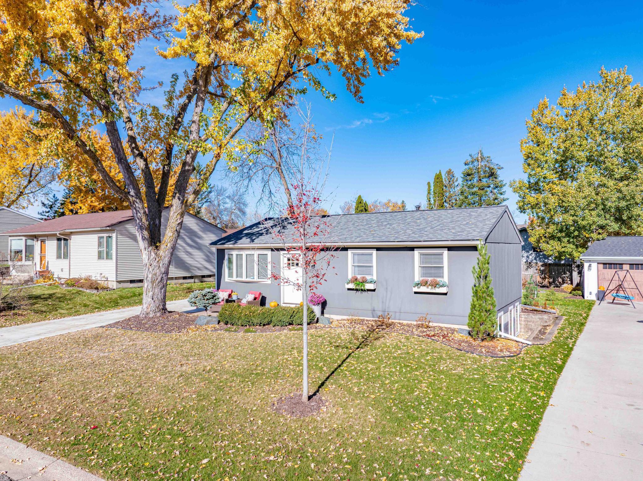 112514 East Washington Lane Chaska, MN 55318 - Photo 3 of 65