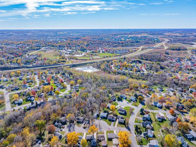 $2,495 | 112514 East Washington Lane, Chaska, MN 55318