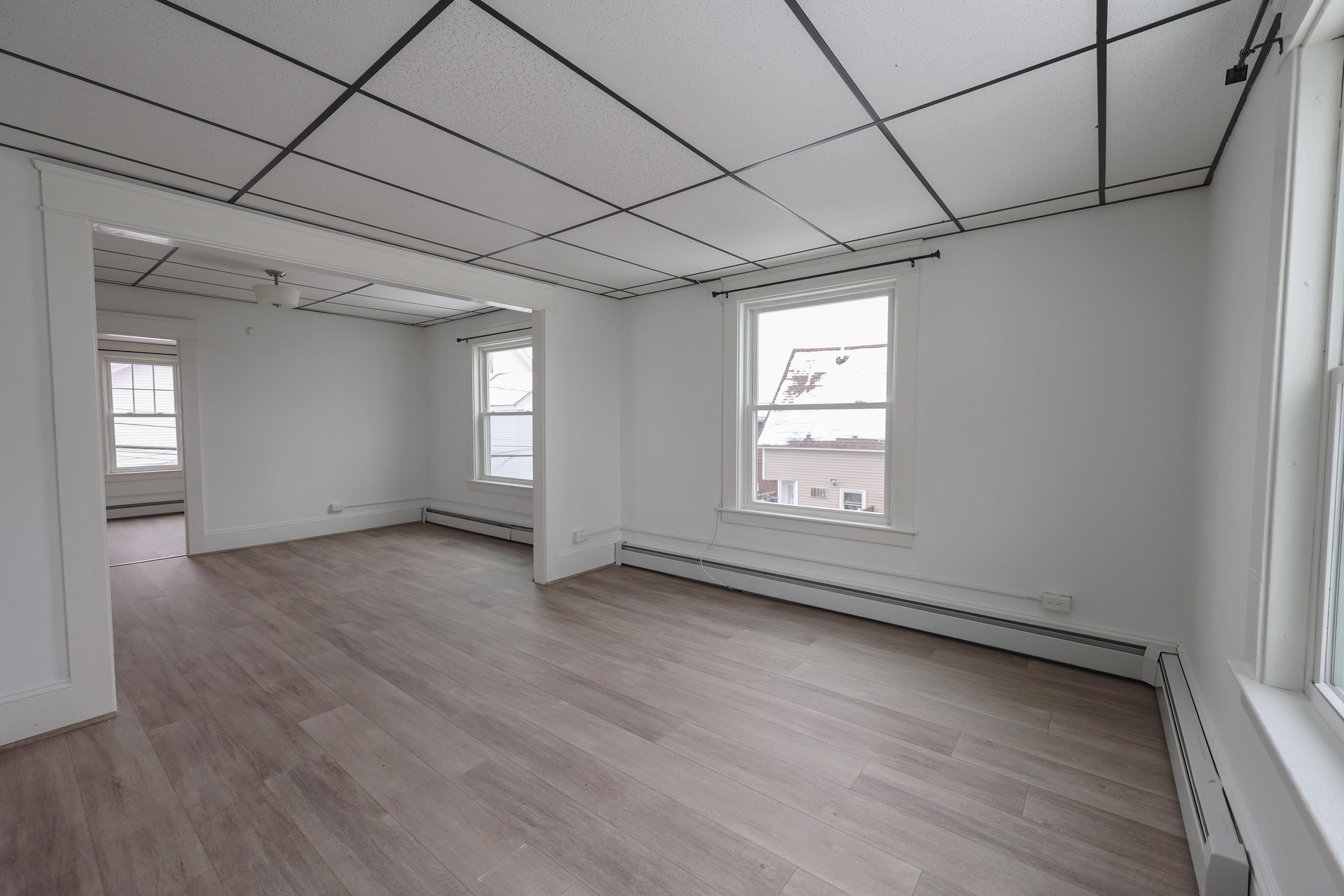 27 Blodget Street Manchester, NH 03104 - Photo 48 of 60