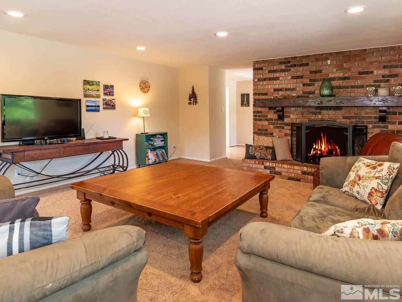 130 Drew Drive Reno, NV 89511 - Photo 8 of 25 Photo 8