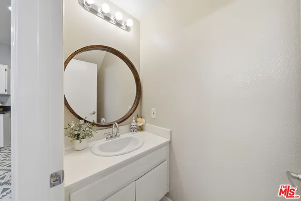 $578,000 | 227 Via Colinas, Thousand Oaks, CA 91362