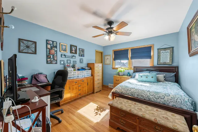 $349,900 | 8625 South Kildare Avenue, Chicago, IL 60652