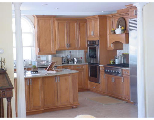 35-38 Shore Road Gloucester, MA 01930 - Photo 4 of 12 Gallery Image 4