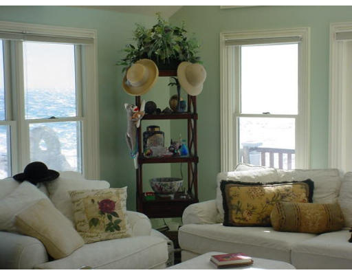 35-38 Shore Road Gloucester, MA 01930 - Photo 8 of 12 Gallery Image 8
