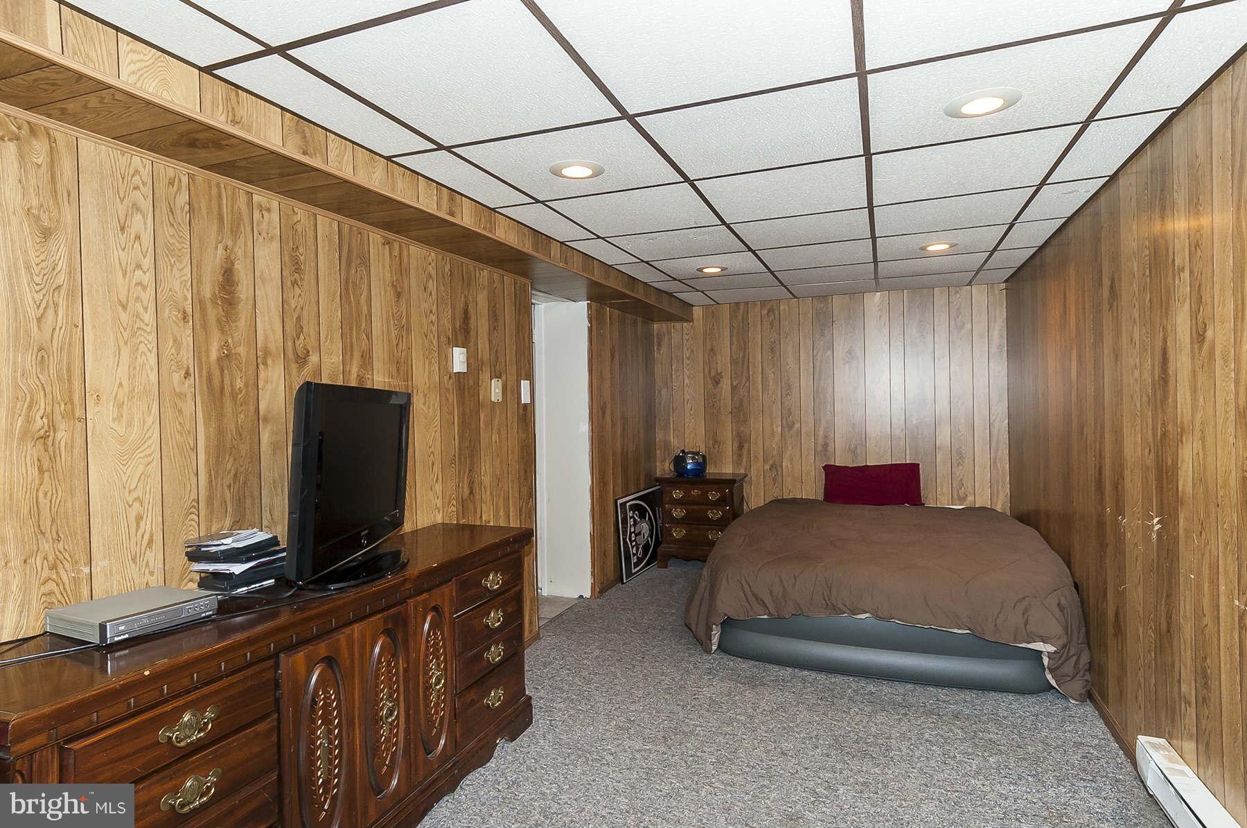 6992 Rockfield Road Baltimore, MD 21244 - Photo 13 of 23 Bedroom