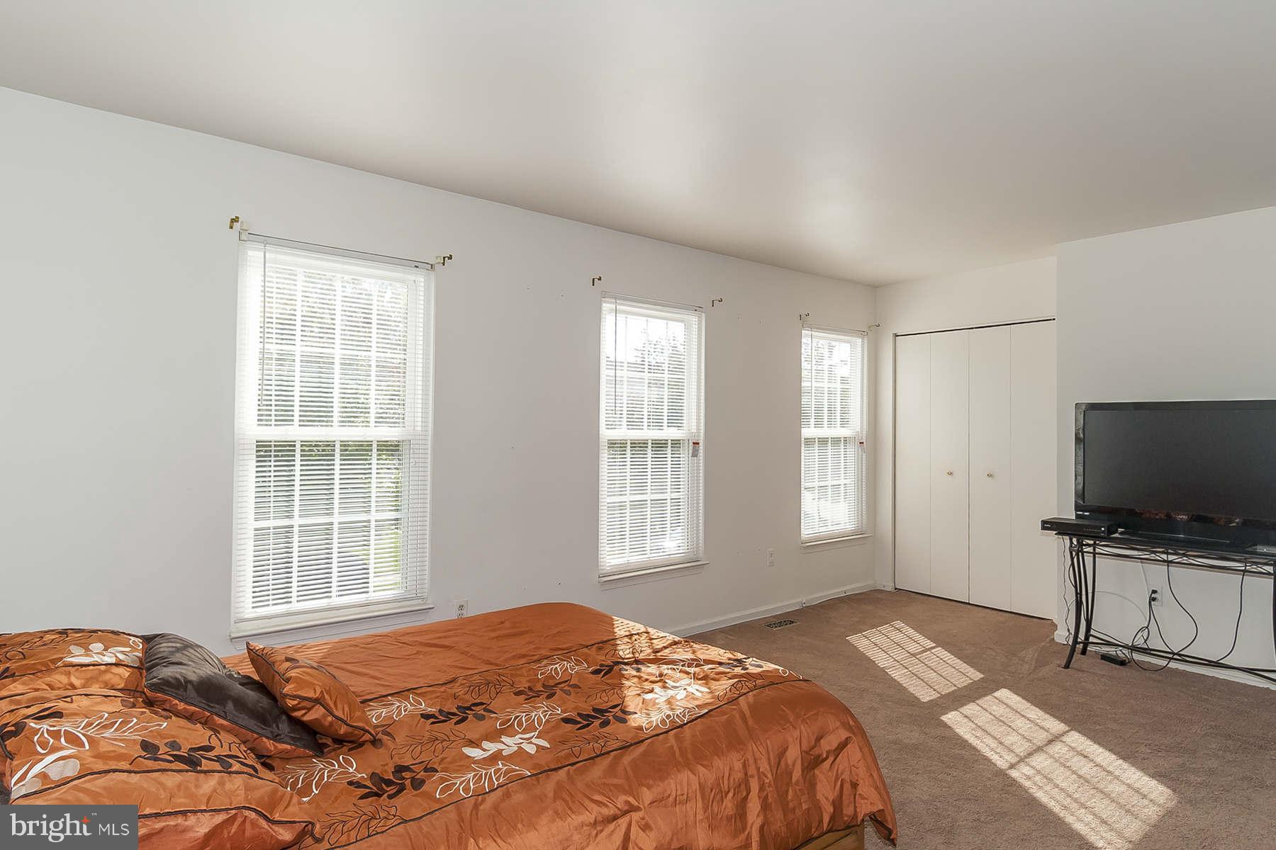 6992 Rockfield Road Baltimore, MD 21244 - Photo 10 of 23 Bedroom (Master)
