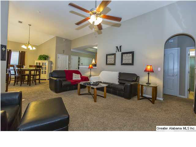 177 Highview Cove Pelham, AL 35124 - Photo 5 of 24