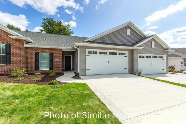 $357,570 | 4 Frank Court, Le Claire, IA 52753