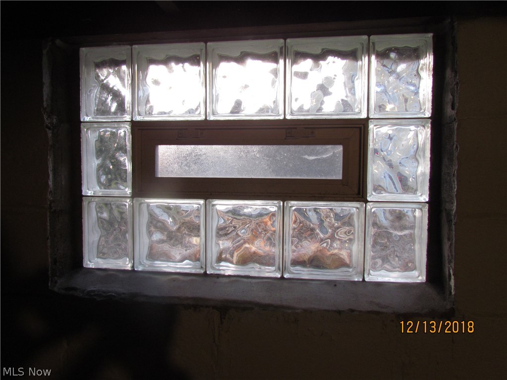 455 West Riddle Avenue Ravenna, OH 44266 - Photo 23 of 23 newer glass block windows.
