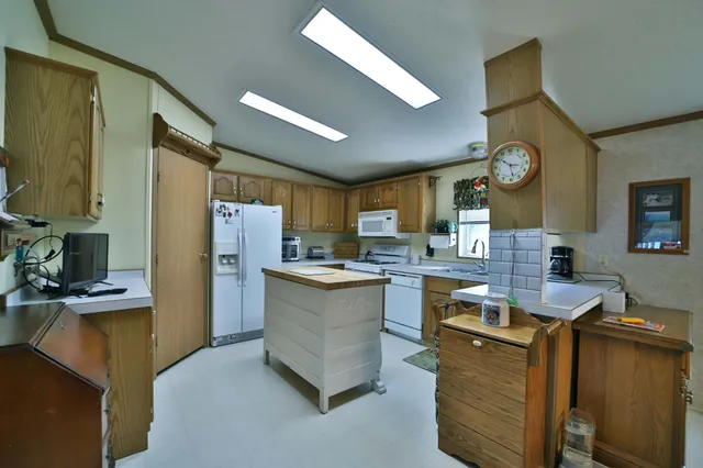 $370,000 | 30348 422nd Lane, Aitkin, MN 56431