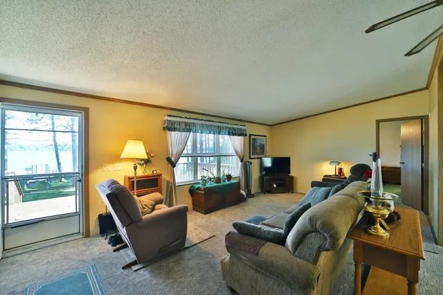 $370,000 | 30348 422nd Lane, Aitkin, MN 56431