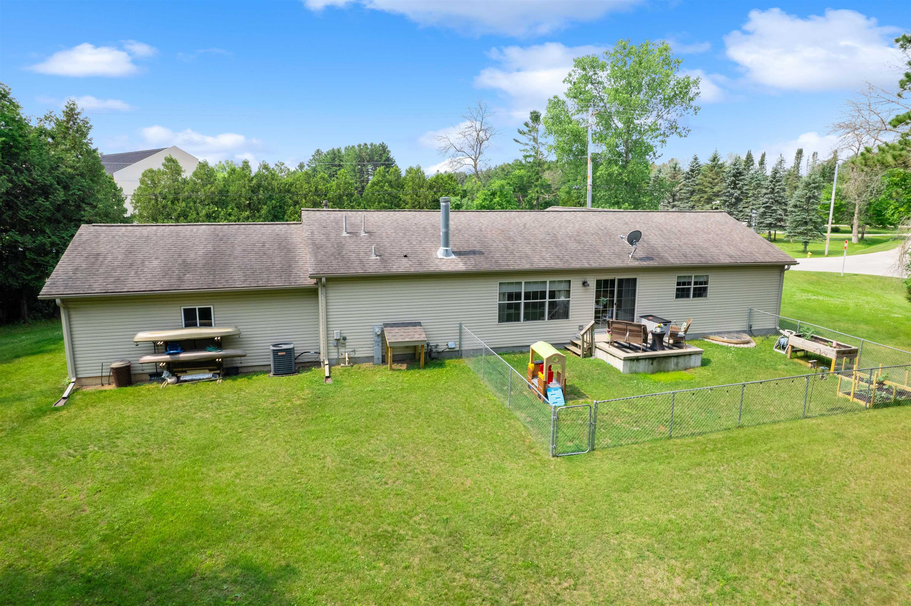 180 Chicago Court Peshtigo, WI 54157 - Photo 48 of 51