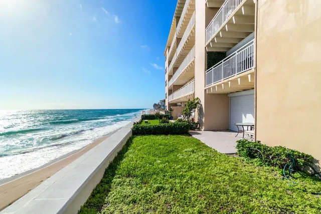 a large building with a yard