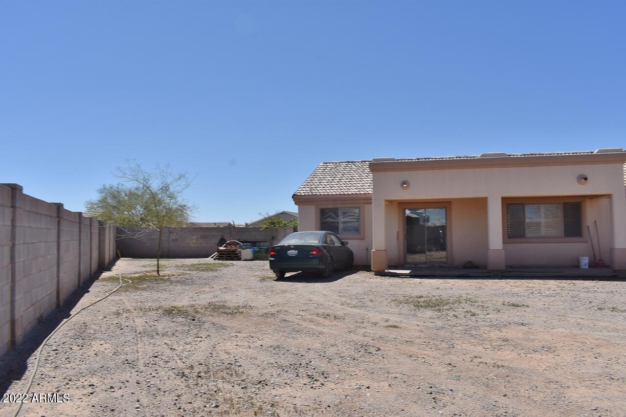 13911 South Durango Road Arizona City, AZ 85123 - Photo 19 of 21 Large yard