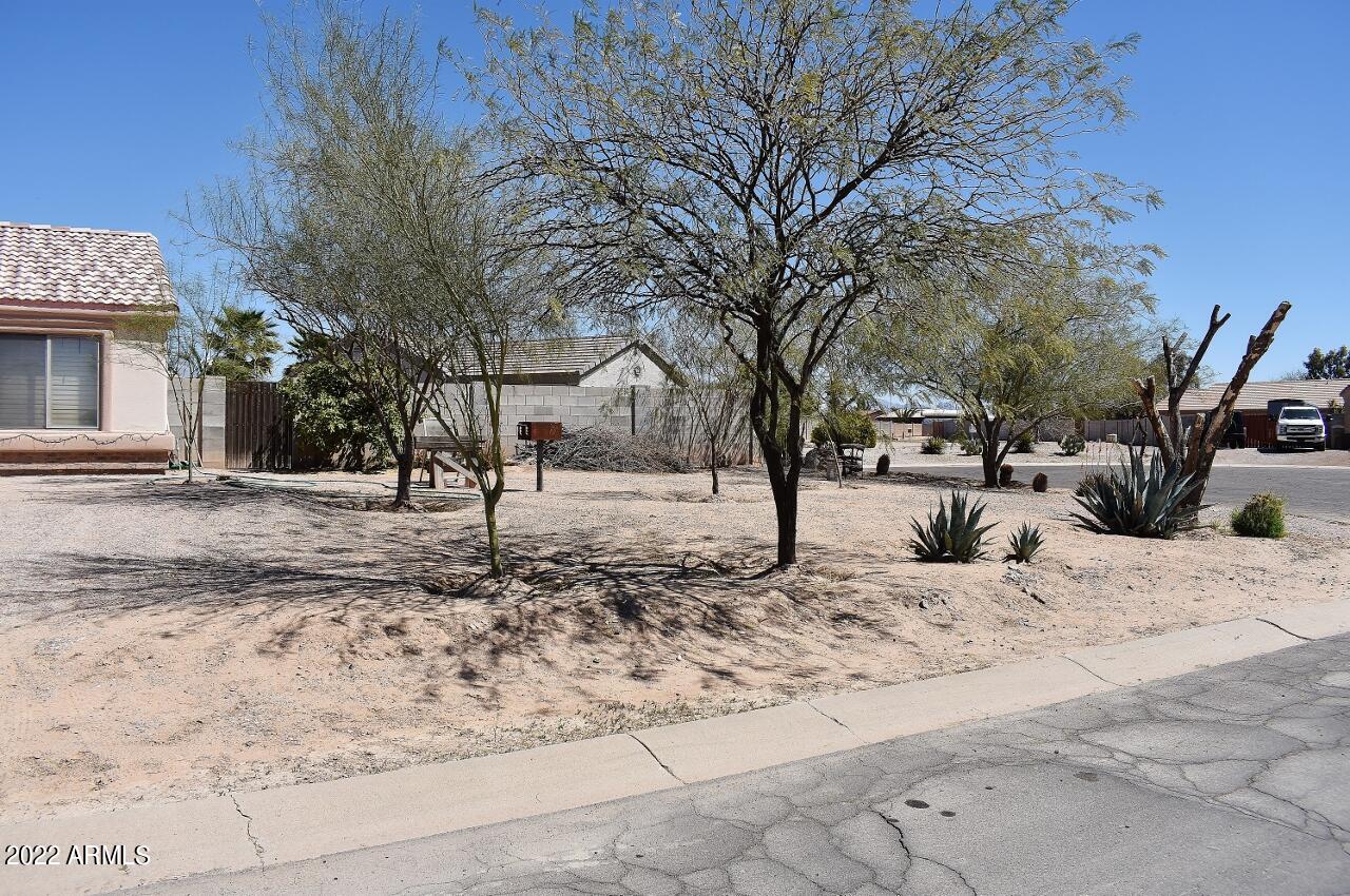13911 South Durango Road Arizona City, AZ 85123 - Photo 3 of 21 Front view of property
