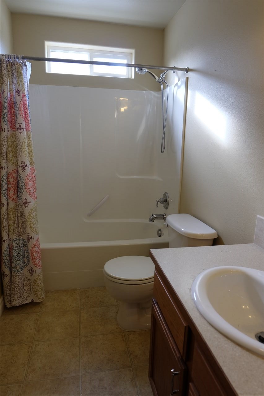 602 South Michigan Road Spokane Valley, WA 99016 - Photo 8 of 20