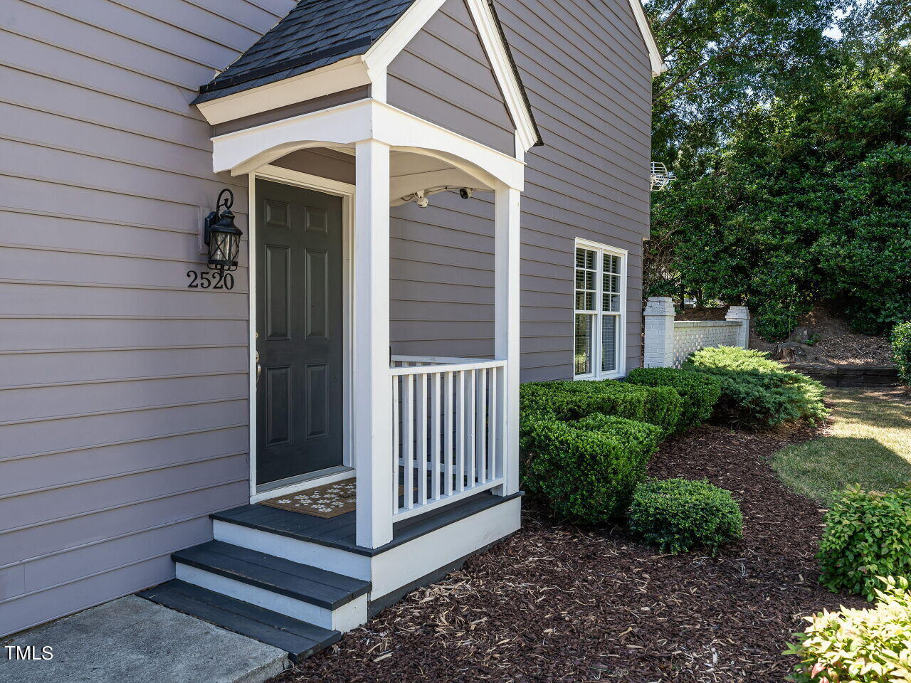 2520 Noble Road Raleigh, NC 27608 - Photo 2 of 18 004-1280x960-photo