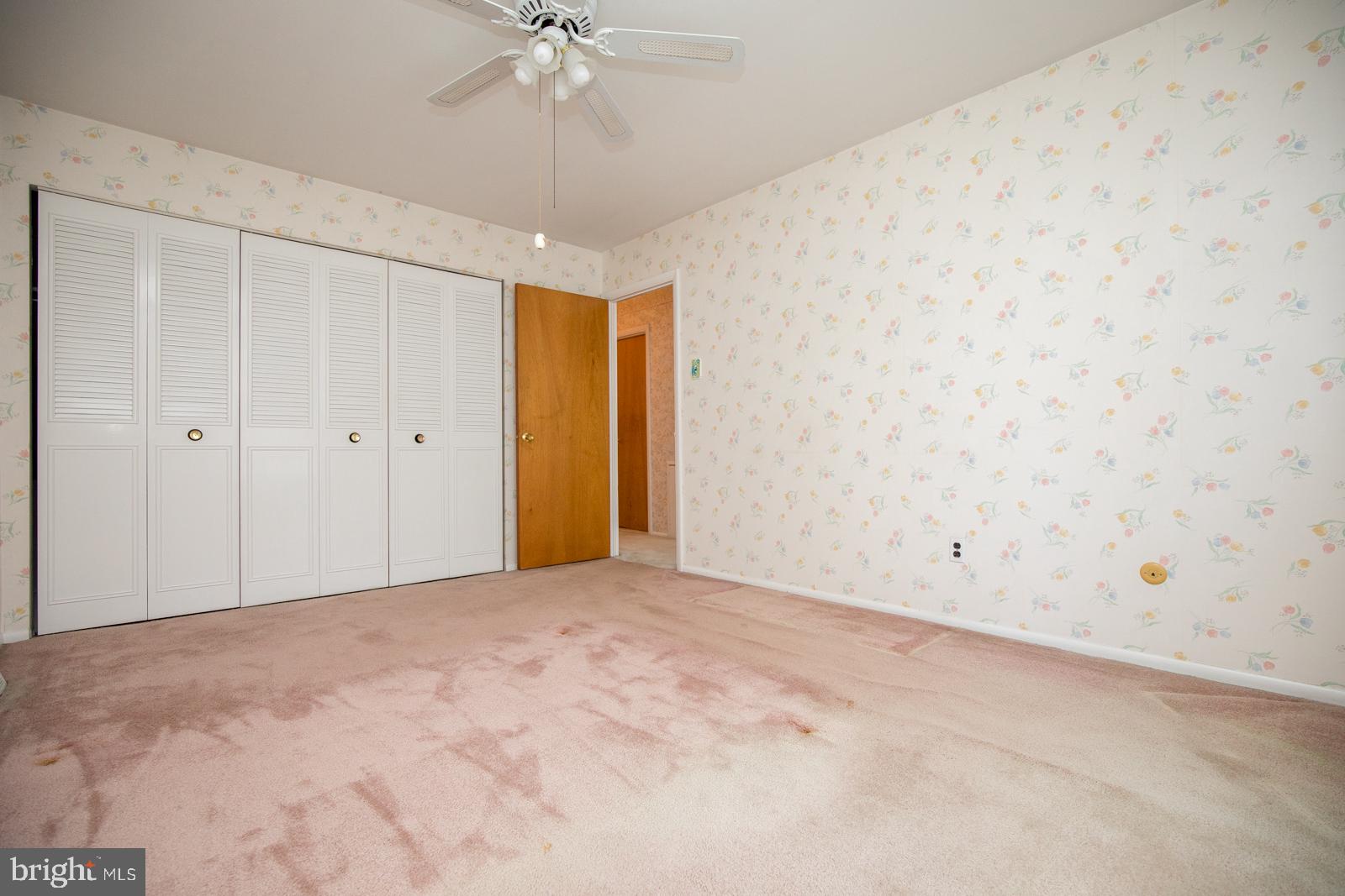 137 Greendale Road Philadelphia, PA 19154 - Photo 18 of 34
