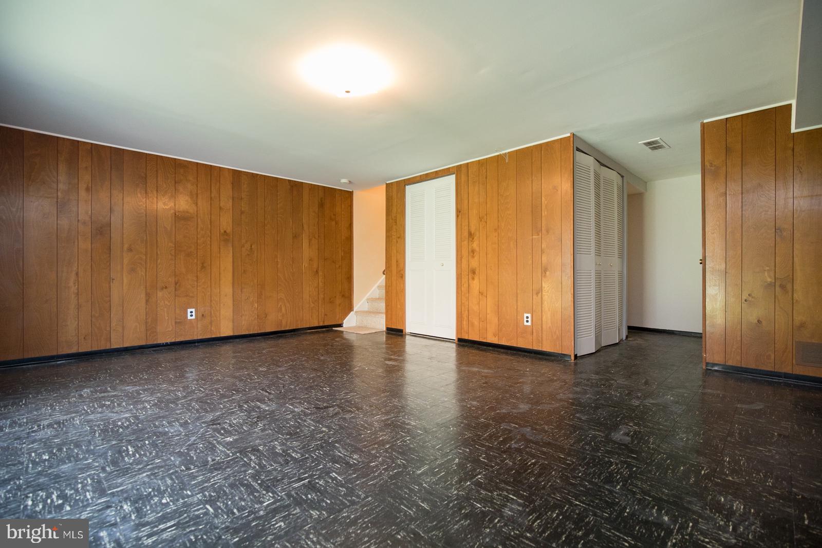 137 Greendale Road Philadelphia, PA 19154 - Photo 21 of 34