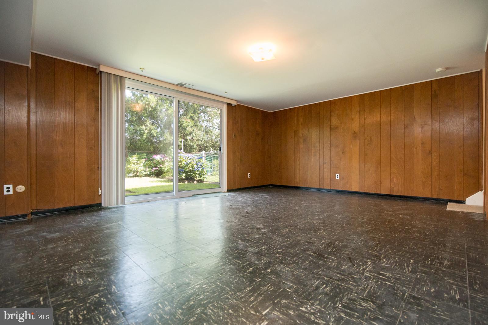137 Greendale Road Philadelphia, PA 19154 - Photo 22 of 34