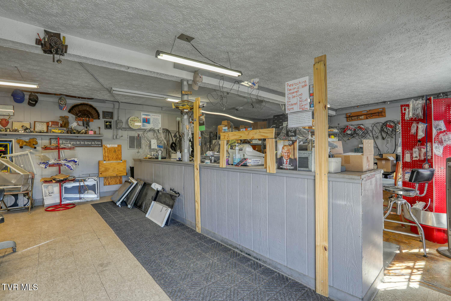 1824-1828 Netherland Inn Road Kingsport, TN 37660 - Photo 17 of 47 Netherland Inn. Kpt MLSb (1 of 31)