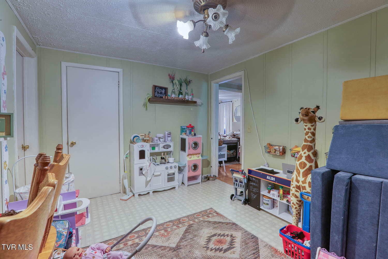 1824-1828 Netherland Inn Road Kingsport, TN 37660 - Photo 45 of 47 Netherland Inn. Kpt MLSb (29 of 31)