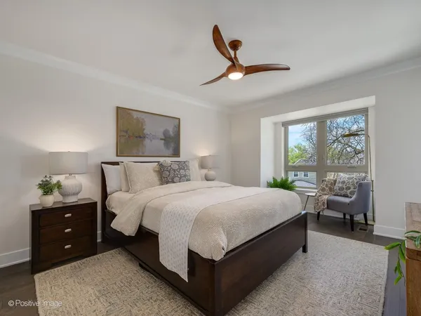 $950,000 | 37 South Chestnut Avenue, Arlington Heights, IL 60005