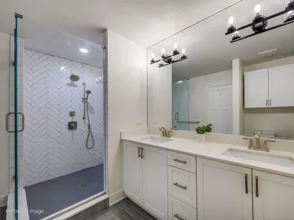 $950,000 | 37 South Chestnut Avenue, Arlington Heights, IL 60005