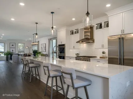 $950,000 | 37 South Chestnut Avenue, Arlington Heights, IL 60005