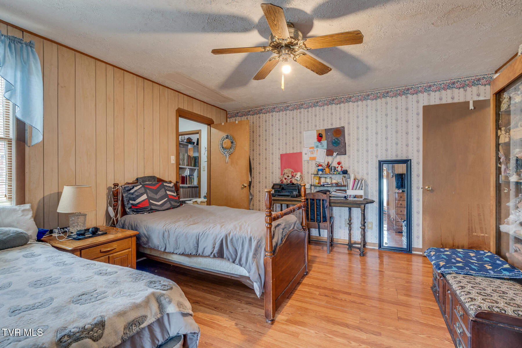 363 Cooks Valley Road Kingsport, TN 37664 - Photo 29 of 35 025
